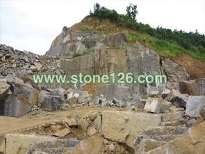 岑溪荣辉明石材 以石为媒，妆点世界的矿山艺术